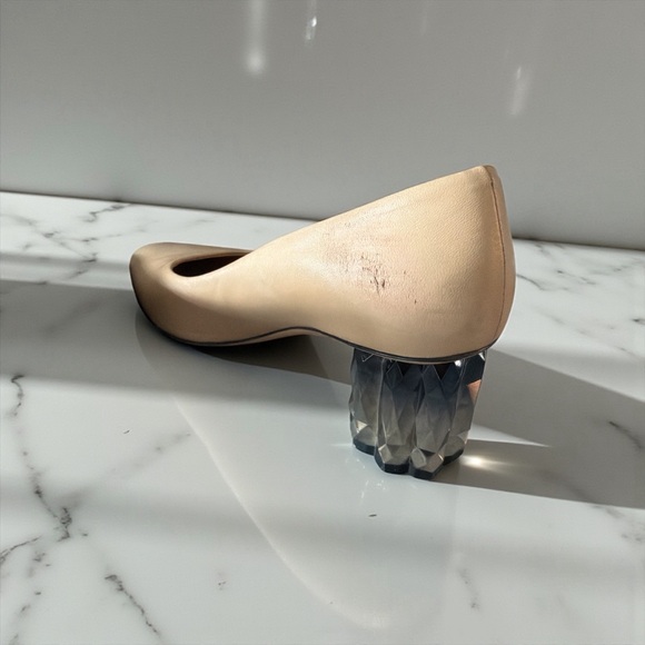 Salvatore Ferragamo Nude Leather Block Heel Pumps - Picture 6 of 12